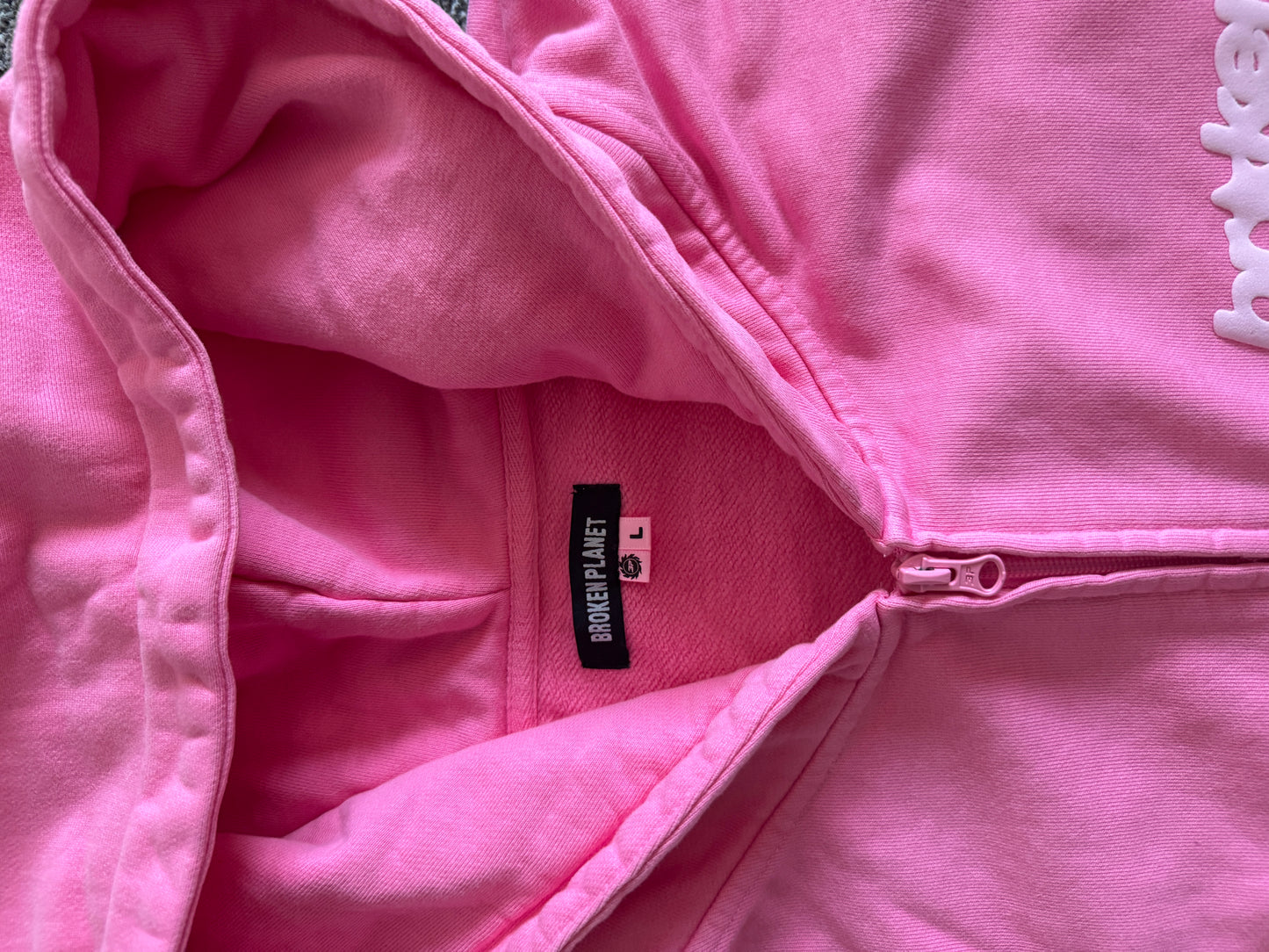 Broken Planet Pink Candy Full Set Size L