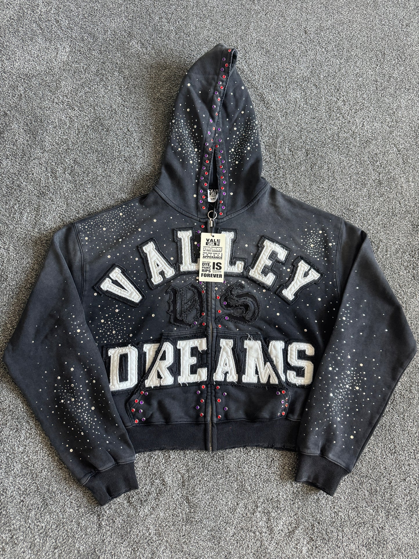 Vale Lives Classico Zip Up Size L